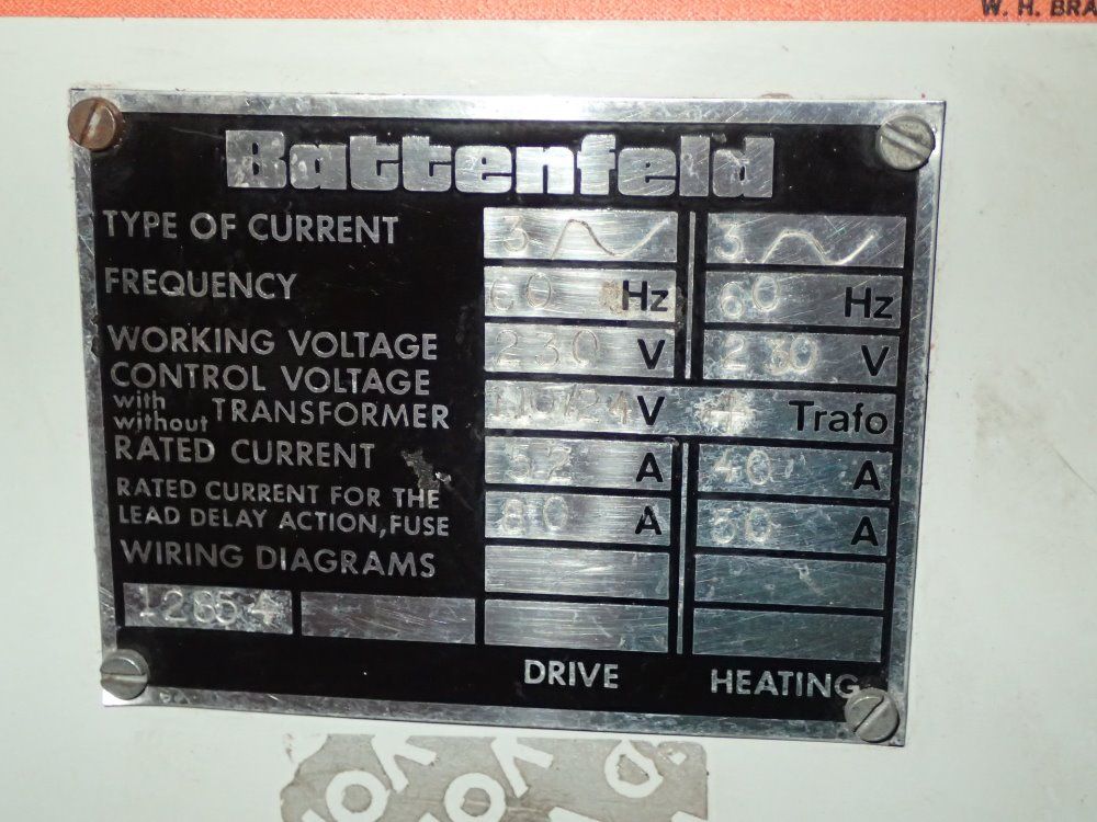 Battenfeld Injection Molder - 3200/ba750cdplus