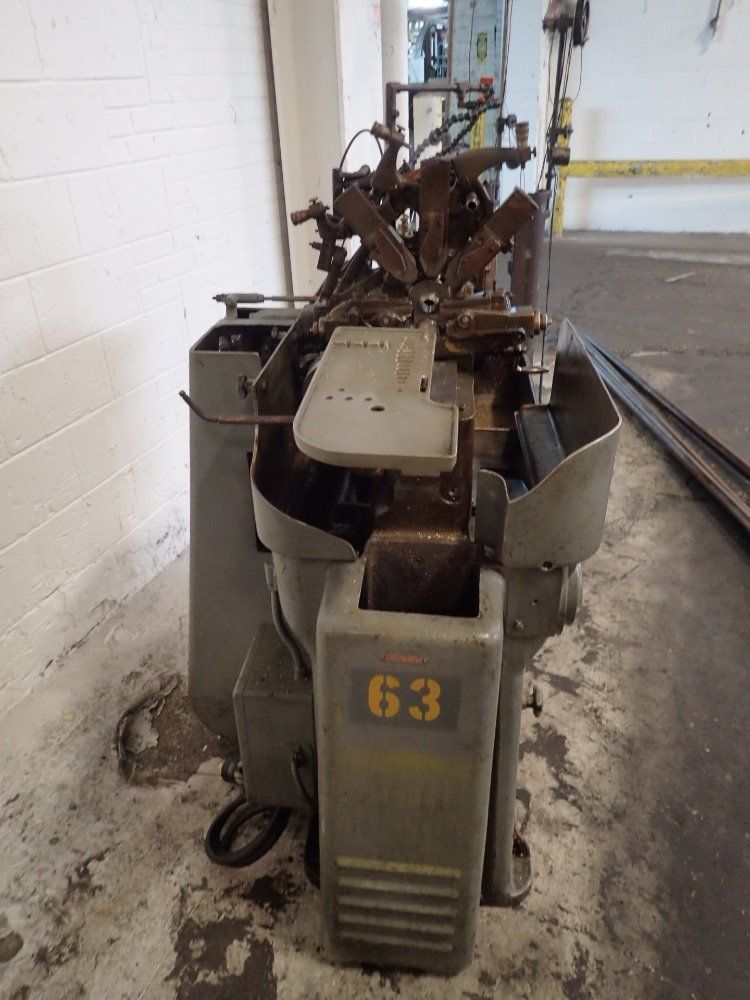 Tornos Screw Machine - R125