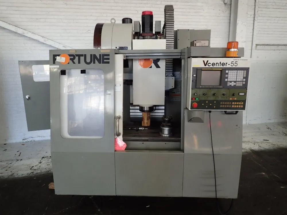 Fortune / Taichung Machinery 18'' X 31'' Cnc Vmc - Vcenter-55