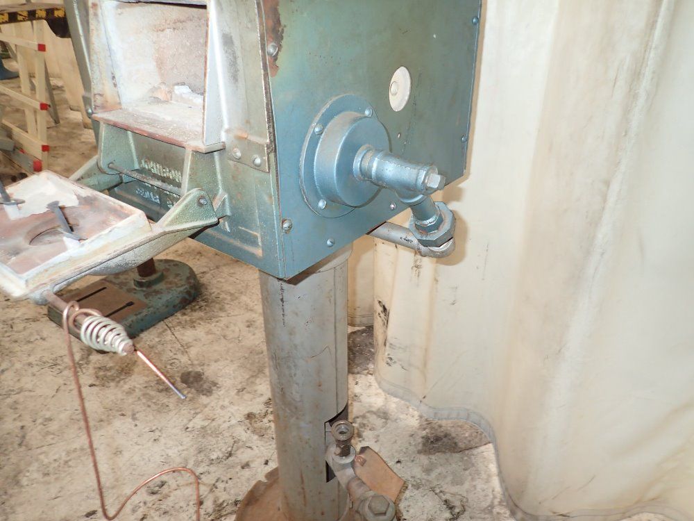 Johnson Gas Appliance Natural Gas Furnace - 121