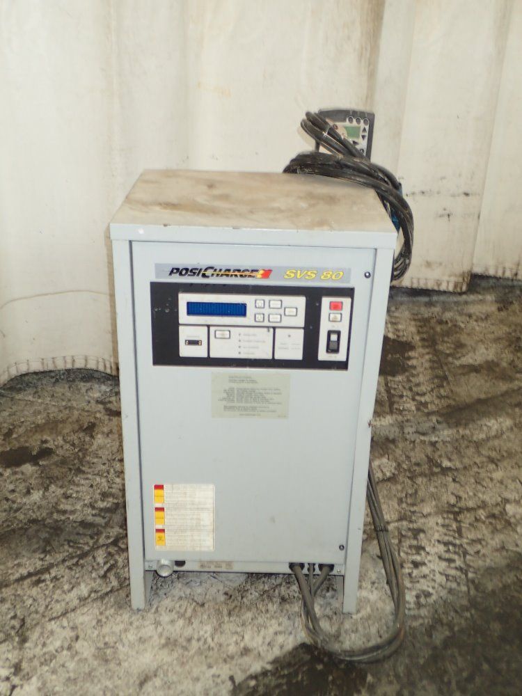 Posicharge 8-70 V / 12-36 V Battery Charger - 09700