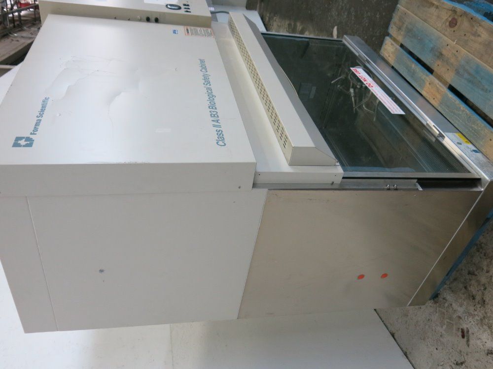 Forma Scientific Laboratory Fume Hood