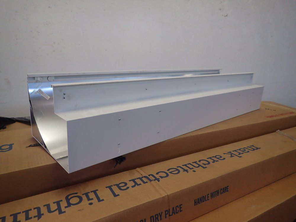 Mark Architectural Lighting Light Fixture