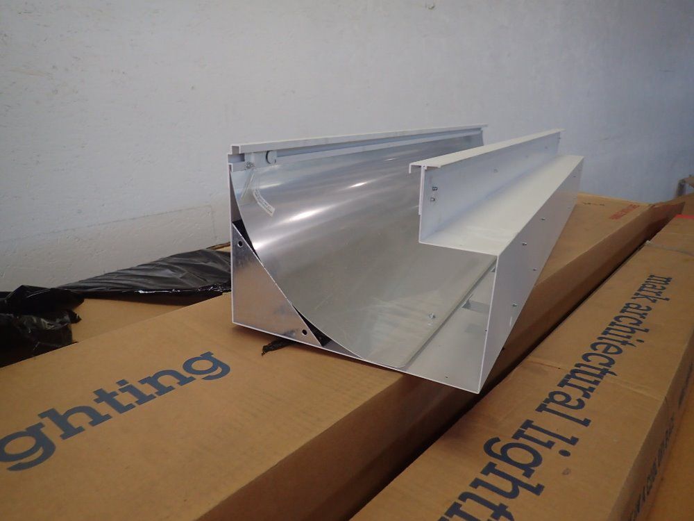 Mark Architectural Lighting Light Fixture