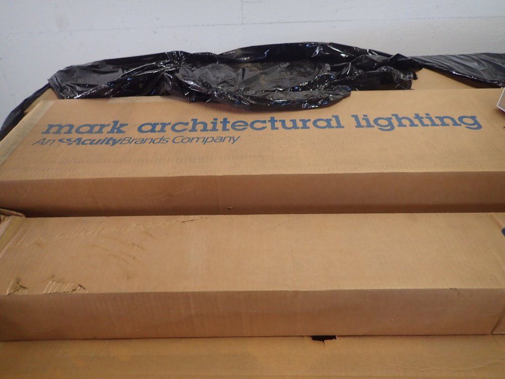 Mark Architectural Lighting Light Fixture
