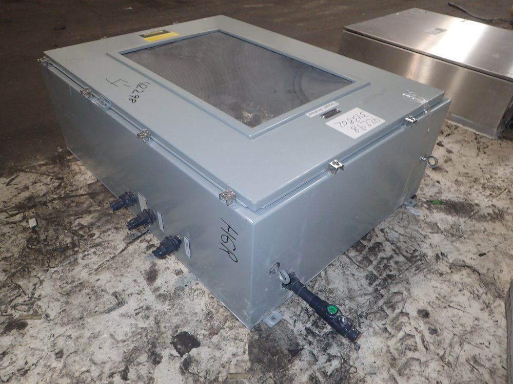 Servomex Oxygen Analyzer Control Panle