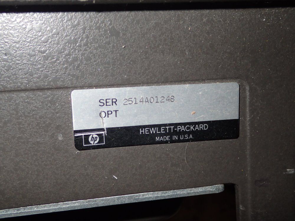 Hewlett Packard Signal Generator