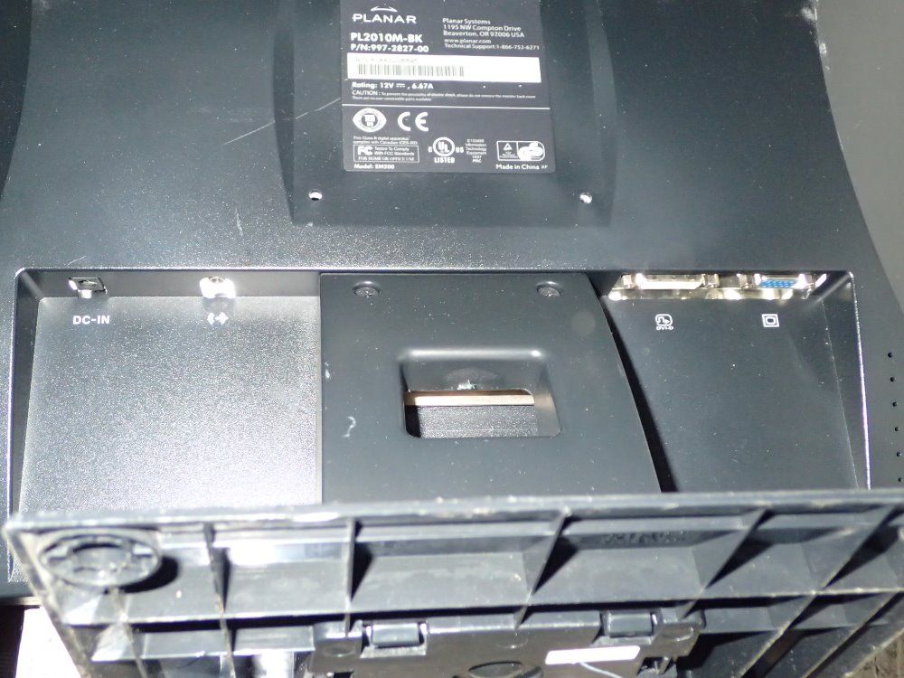 Planar 20" Lcd Monitor - Pl2010m