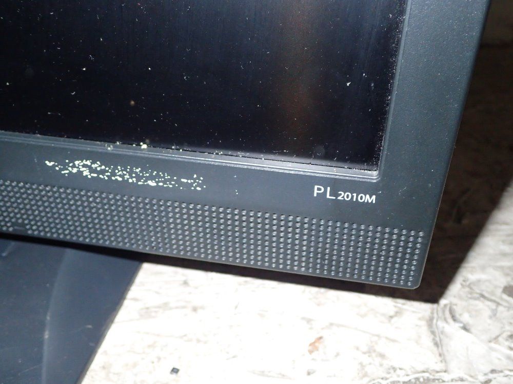 Planar 20" Lcd Monitor - Pl2010m