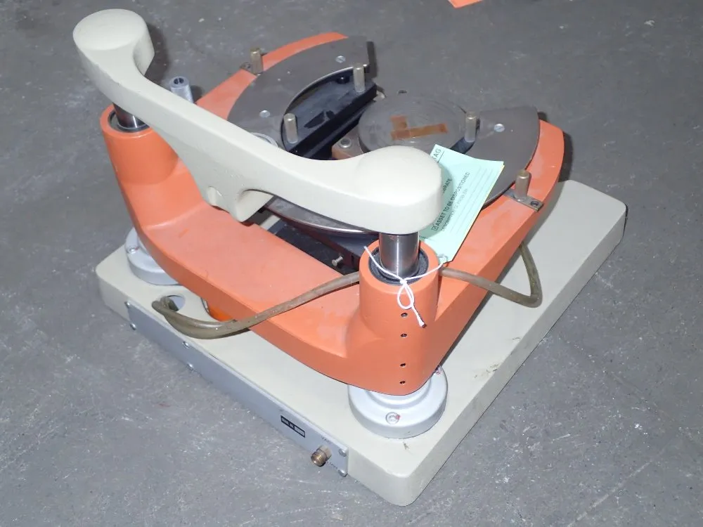 Rucker & Kolls Bonder