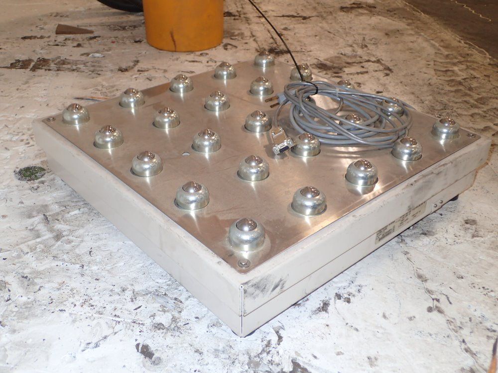 Fairbanks Scales Digital Scale/ball Transfer Table