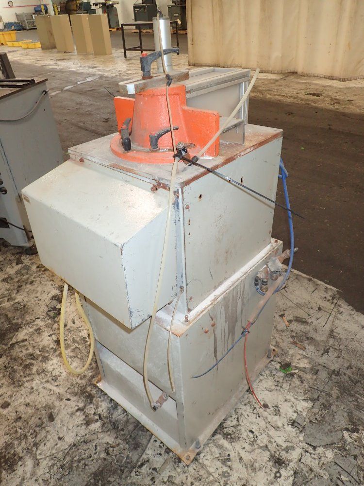Sturtz Machinery Inc. Up-cut Saw