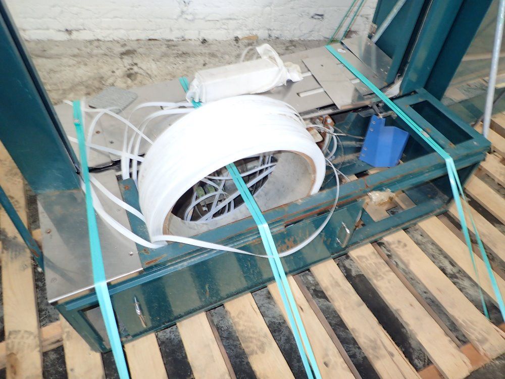Pierce Packaging Products Inc. Auto-strapping Machine