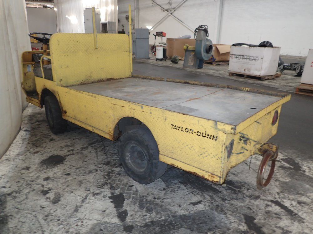 Taylor - Dunn Electric Maintenance Cart