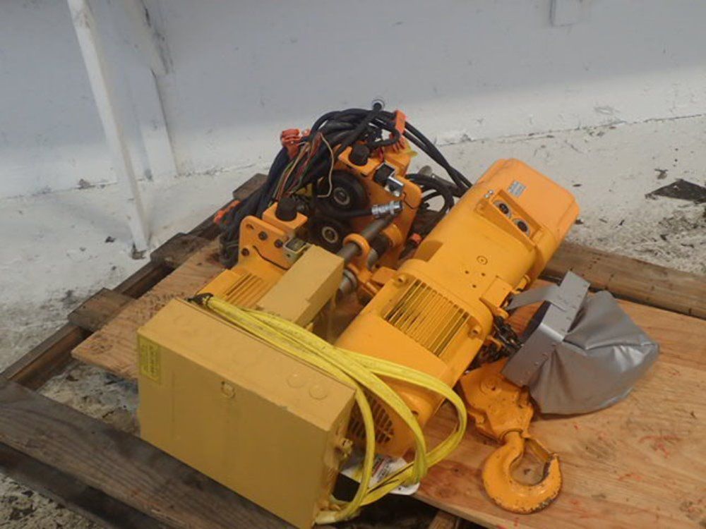 Harrington Powertrolly/chain Hoist