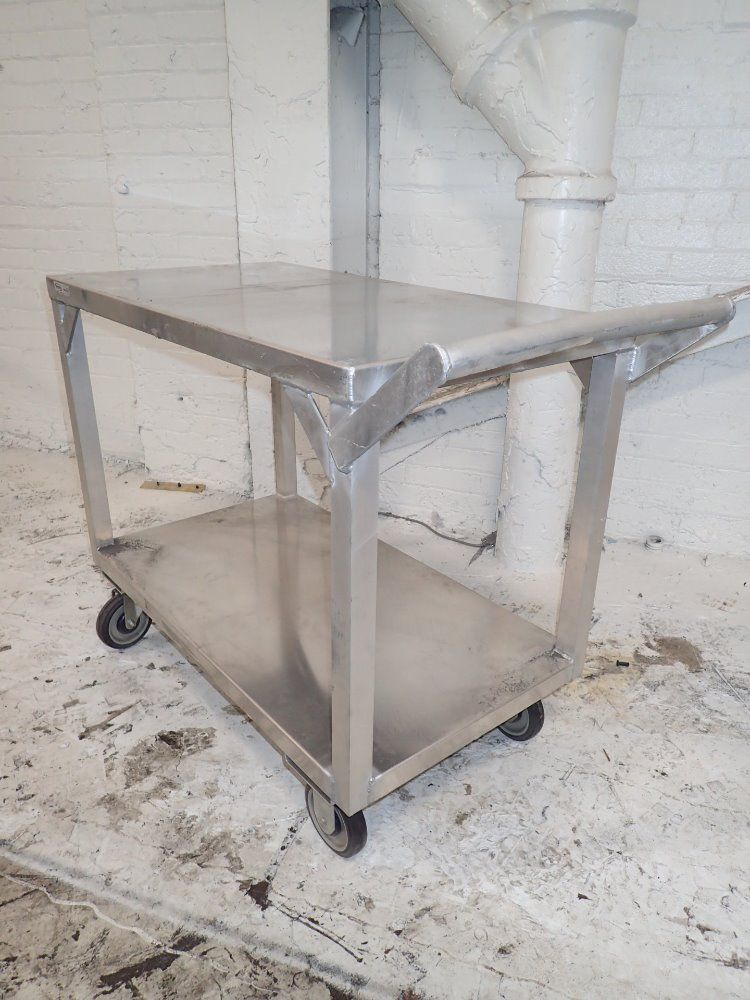 Win Holt Aluminum Cart