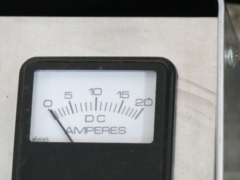 Lestronic Battery Charger