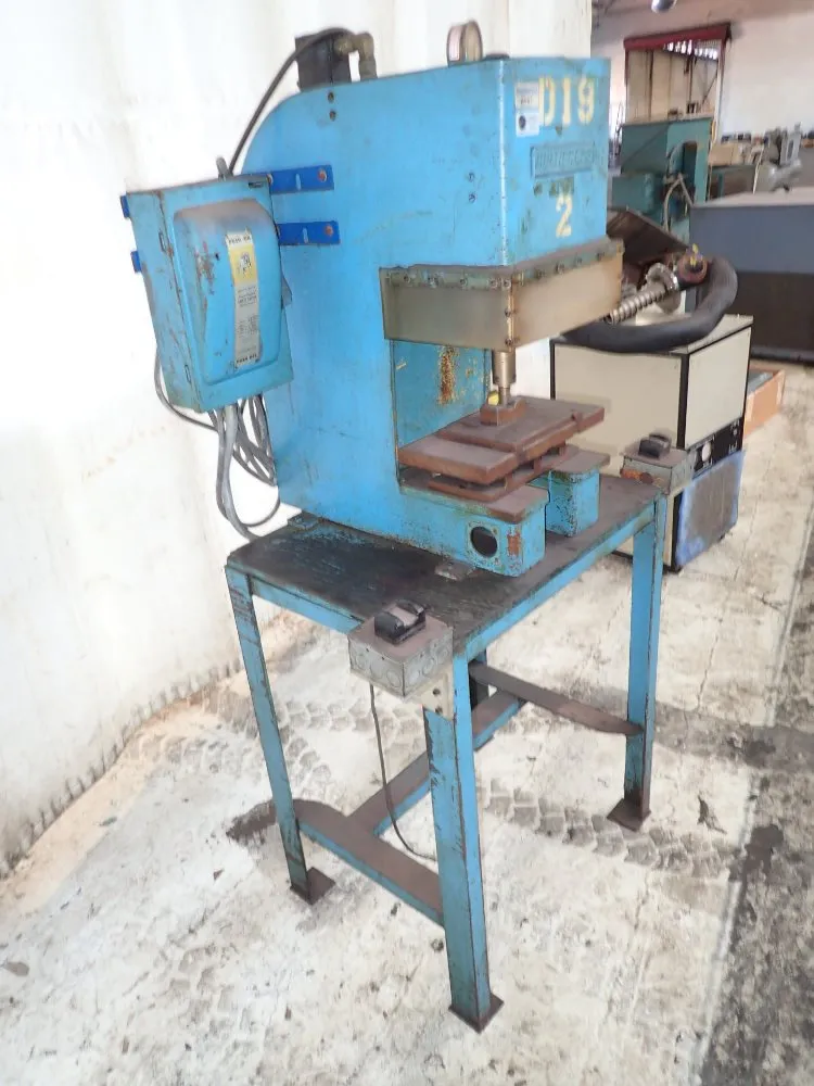 Abex / Denison / Multipress Press