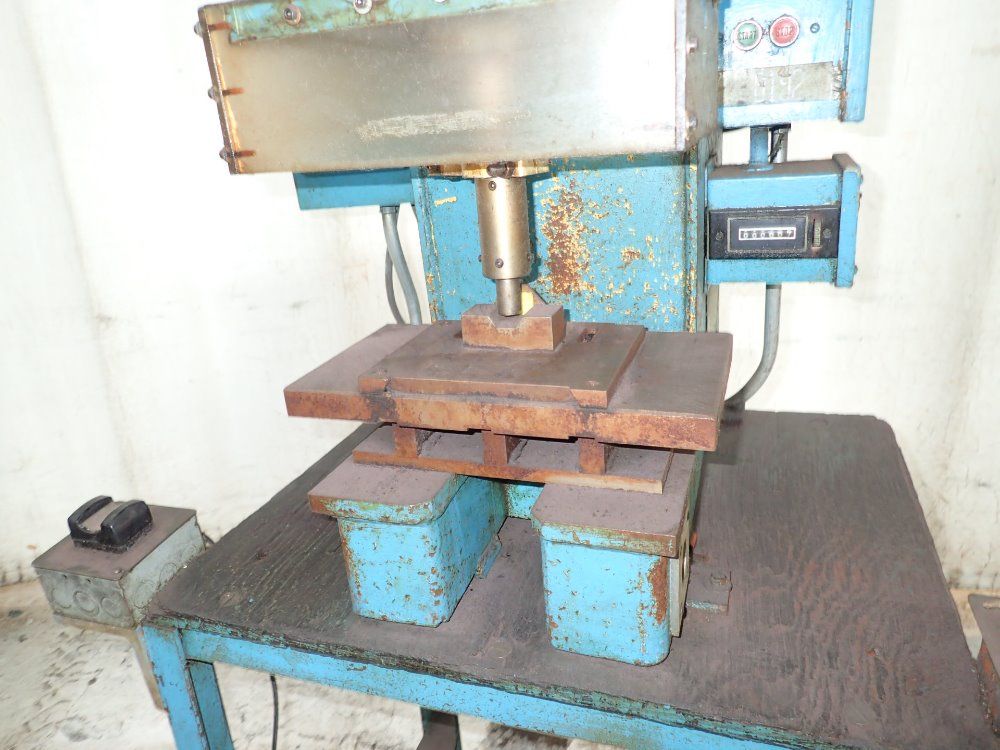 Abex / Denison / Multipress Press