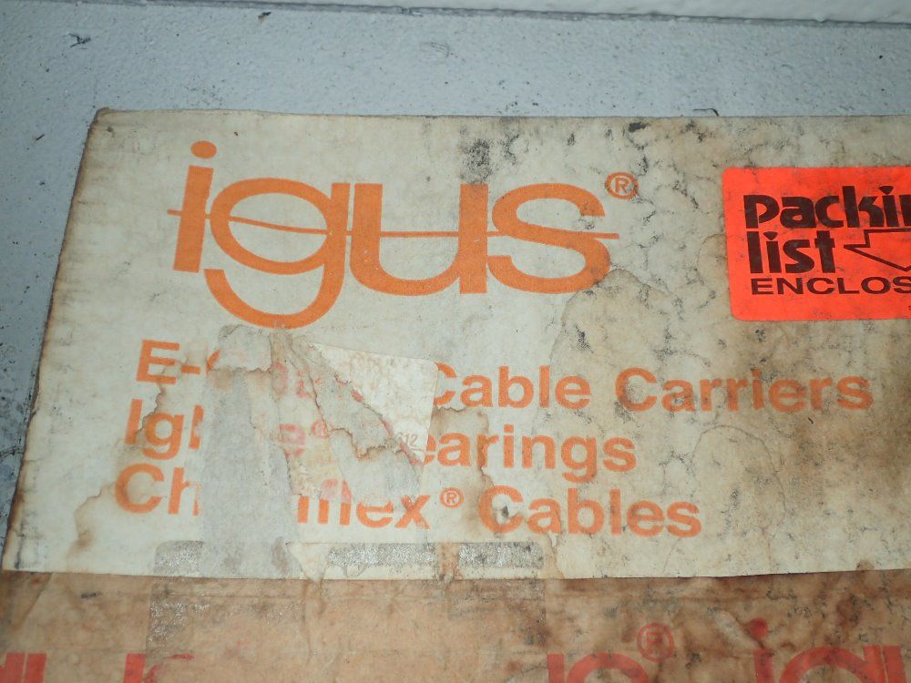 Igus Wire Way