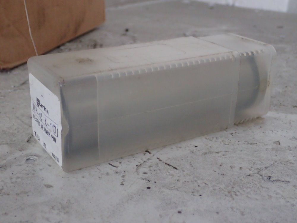 Lamina Metric Leader Pin