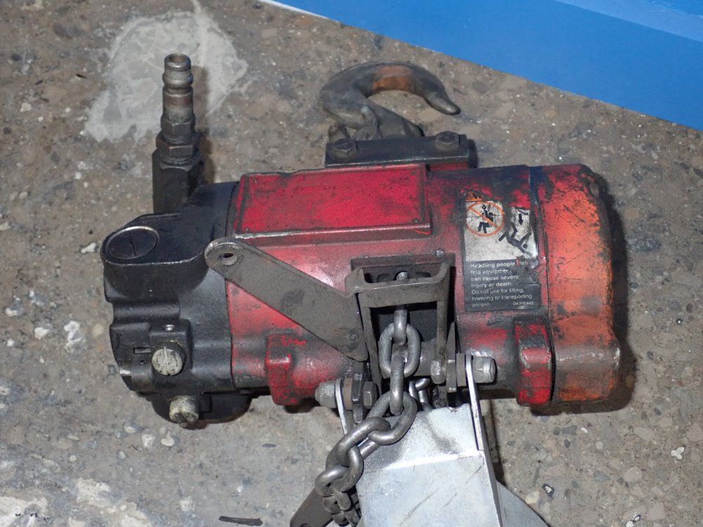 Ingersoll Rand/aro Pneumatic Chain Hoist