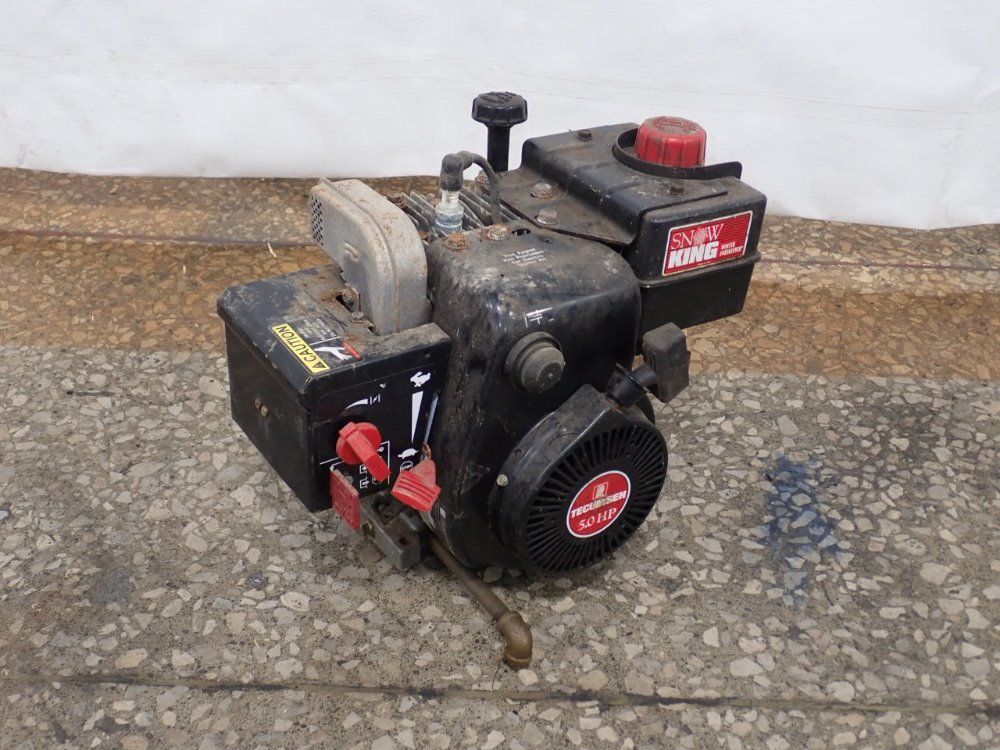 Tecumesh Gas Powered Engine