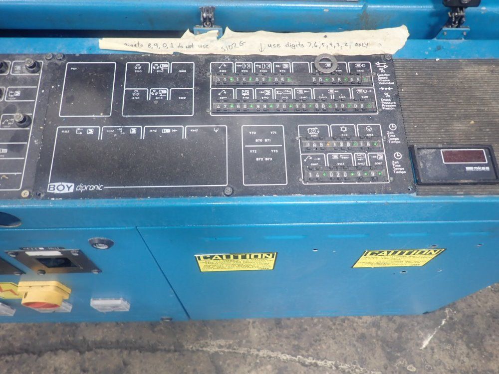 Boy Injection Molder