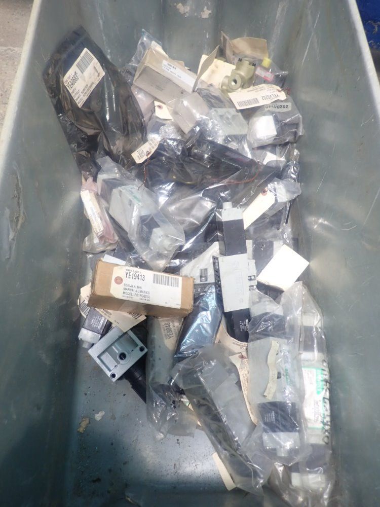 Numatics / Festo Pneumatic Valve Blocks / Filter