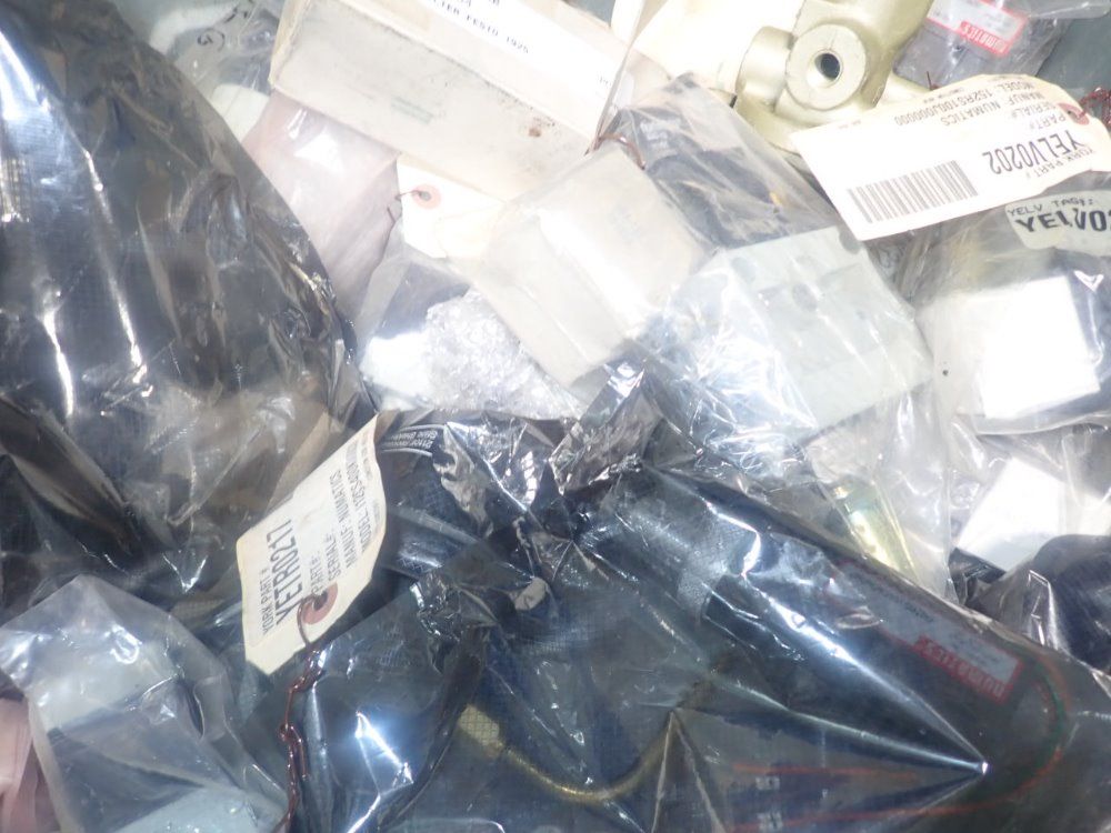 Numatics / Festo Pneumatic Valve Blocks / Filter