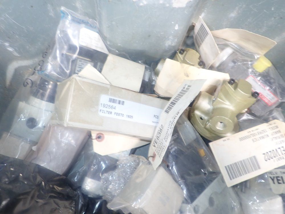 Numatics / Festo Pneumatic Valve Blocks / Filter