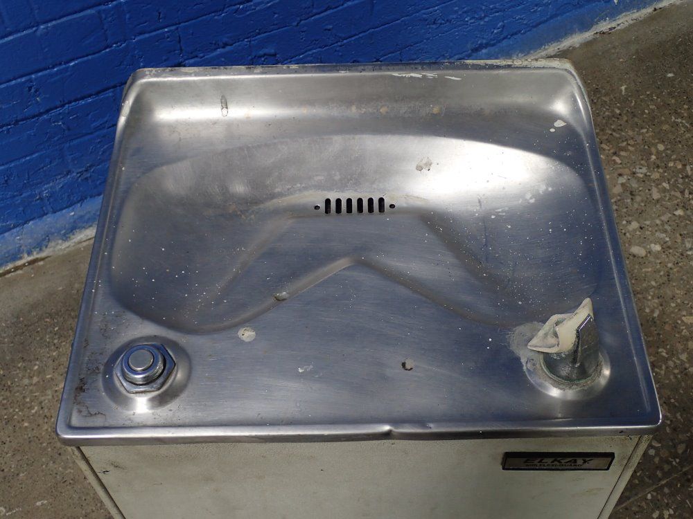 Elkay Water Fountain