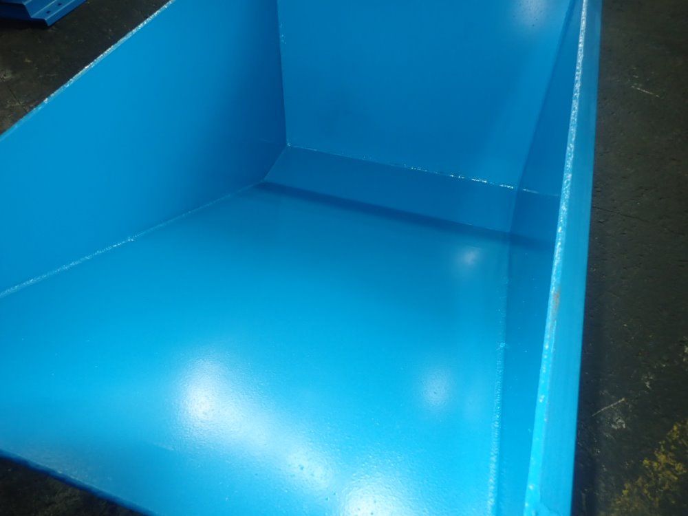 Marathon Industrial Containers Self-dumping Hopper