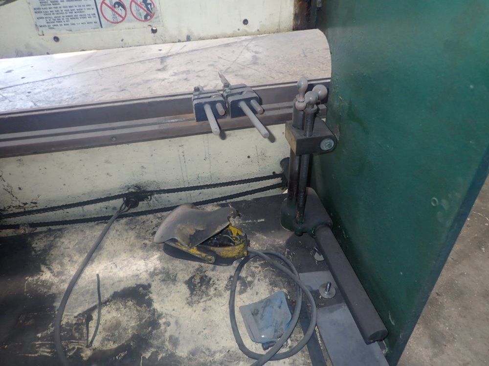 Di-acro Press Brake