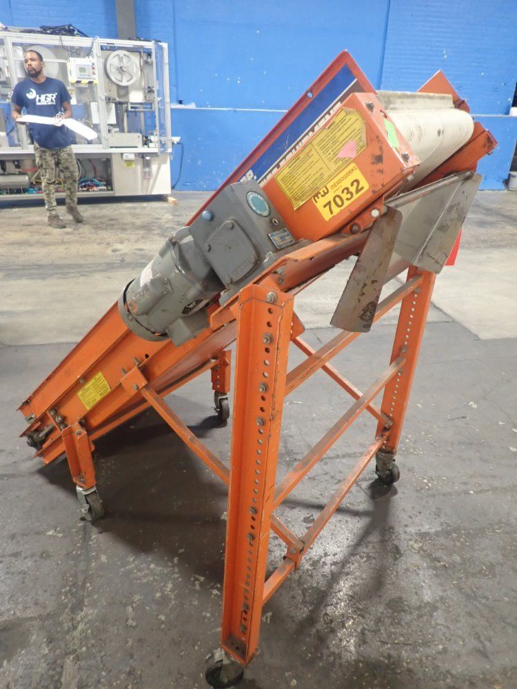 Emi Plastics Incline Belt Conveyor