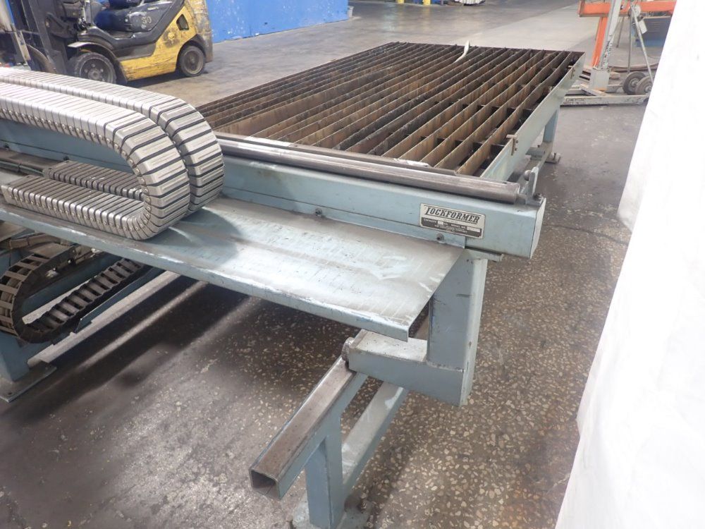 Lockformer Plasma Table