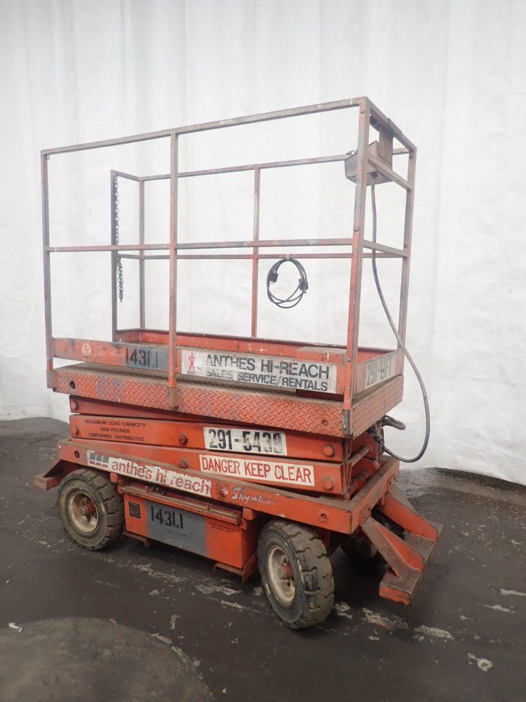 Sky Witch Platform Lift