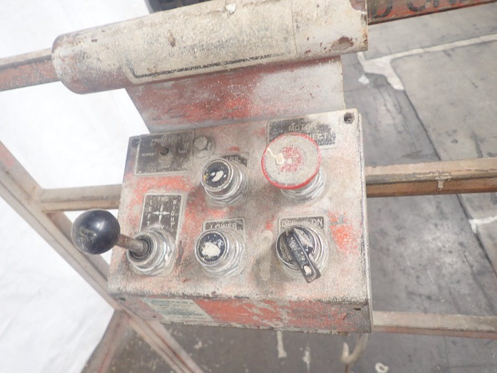 Sky Witch Platform Lift