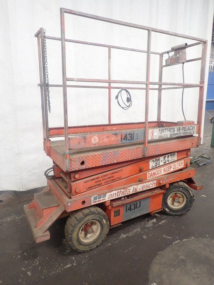 Sky Witch Platform Lift