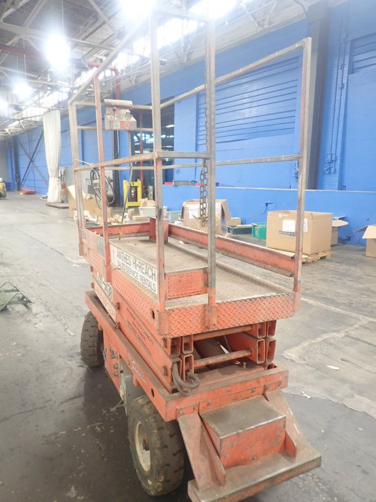 Sky Witch Platform Lift