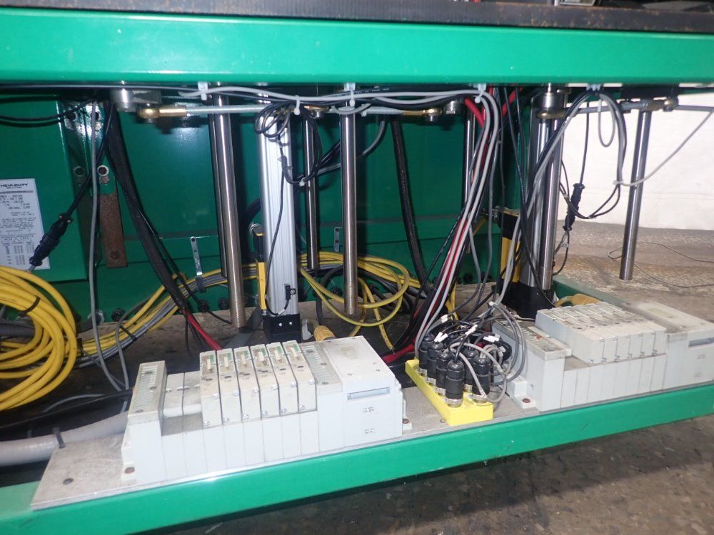 Dorner / Numatics / Bimba Elevator / Conveyor Assembly