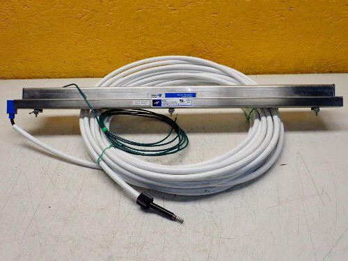 Simco 24" 4008457 24" Curtain Transvector Ionizing Air Knife. W/shockless Static Bar - 4008457