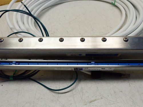 Simco 24" 4008457 24" Curtain Transvector Ionizing Air Knife. W/shockless Static Bar - 4008457
