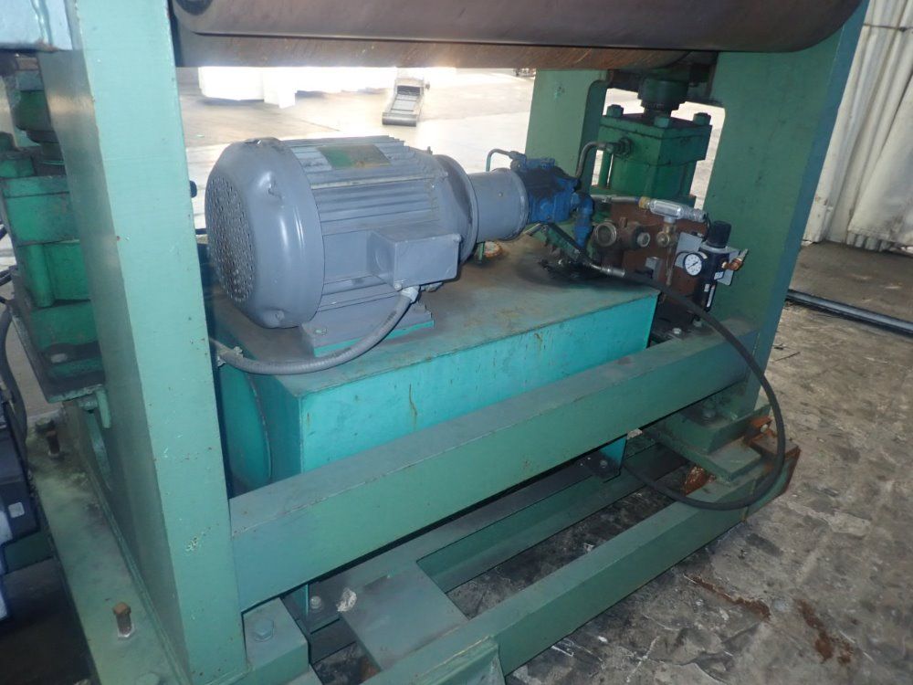 Memco Embossing Machine