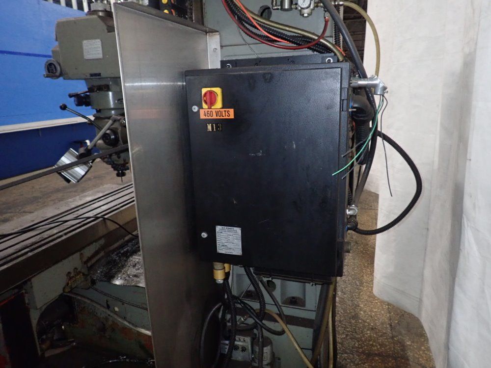 H.h. Roberts/top Well Cnc Vertical Mill