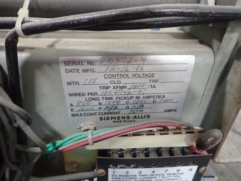 Siemens-allis Power Circuit Breaker