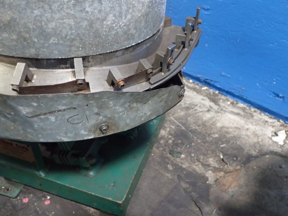 Moorfeed Vibratory Bowl