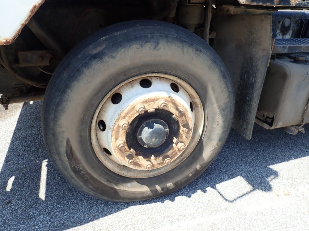 Kalmar Terminal Tractor/switch Truck - 4x2