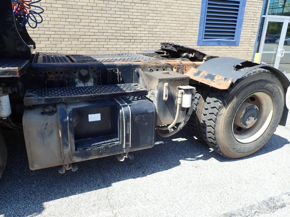 Kalmar Terminal Tractor/switch Truck - 4x2