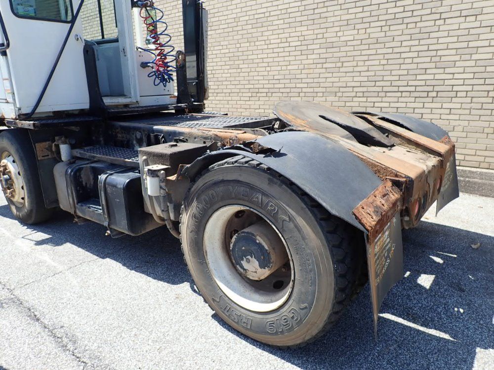 Kalmar Terminal Tractor/switch Truck - 4x2